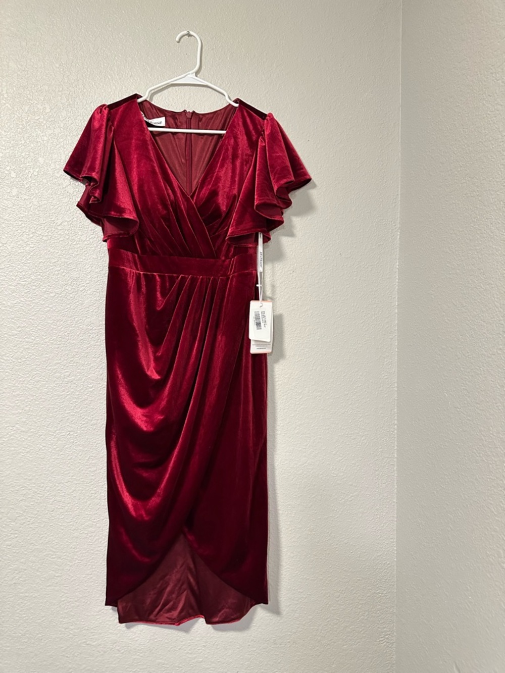 JJs House Burgundy Padded Cups Midi Dress. Size 8